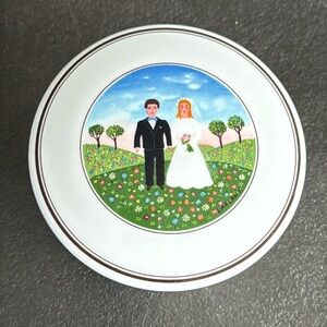 VILLEROY & BOCH Design Naif Pattern Wedding Couple Covered Ring/Trinket Box